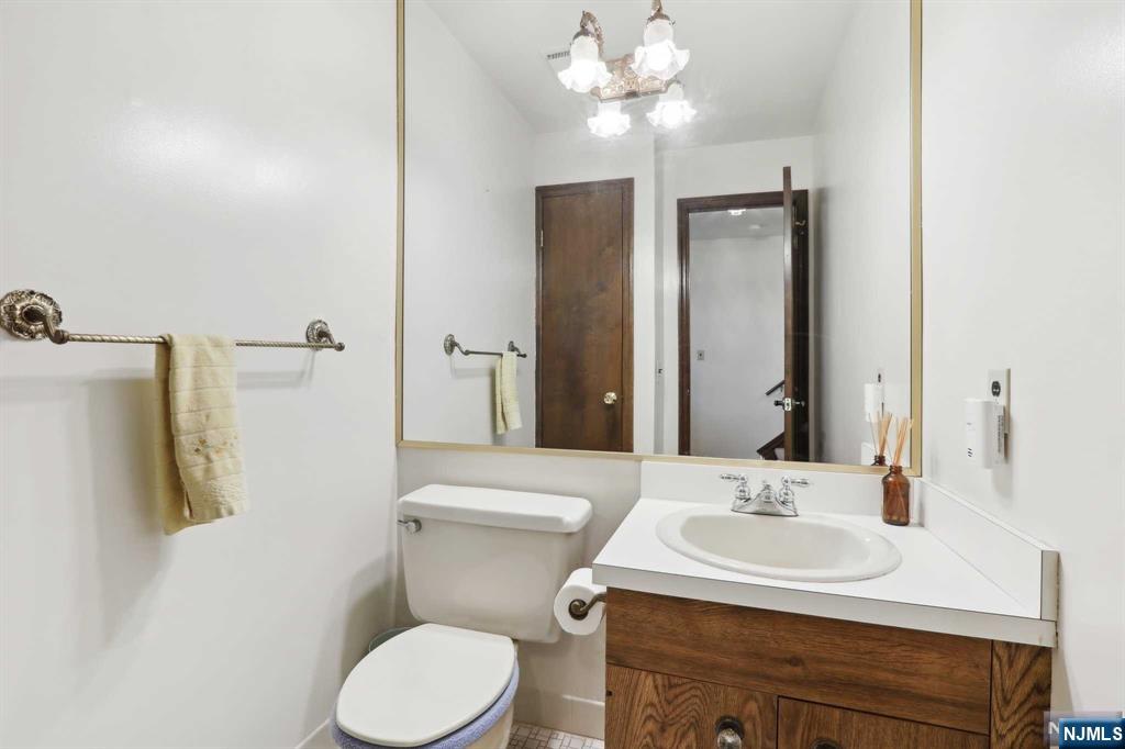 81 Sunset Court