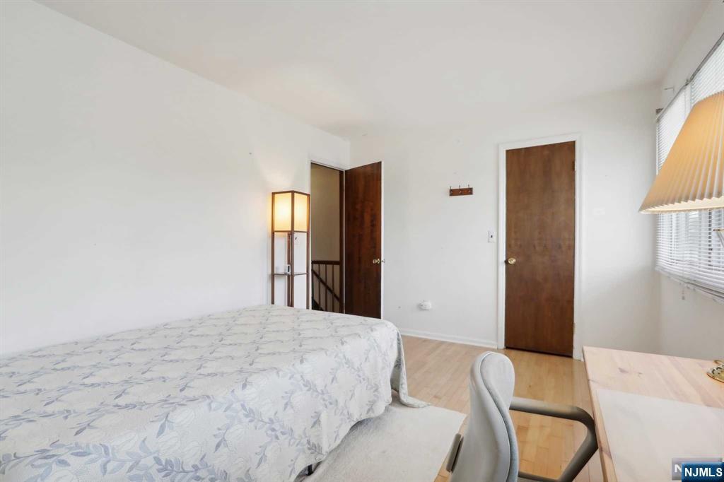 81 Sunset Court
