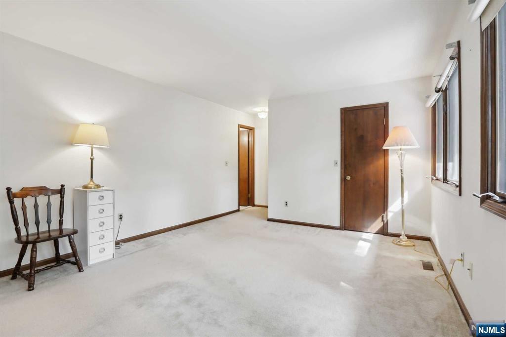 81 Sunset Court