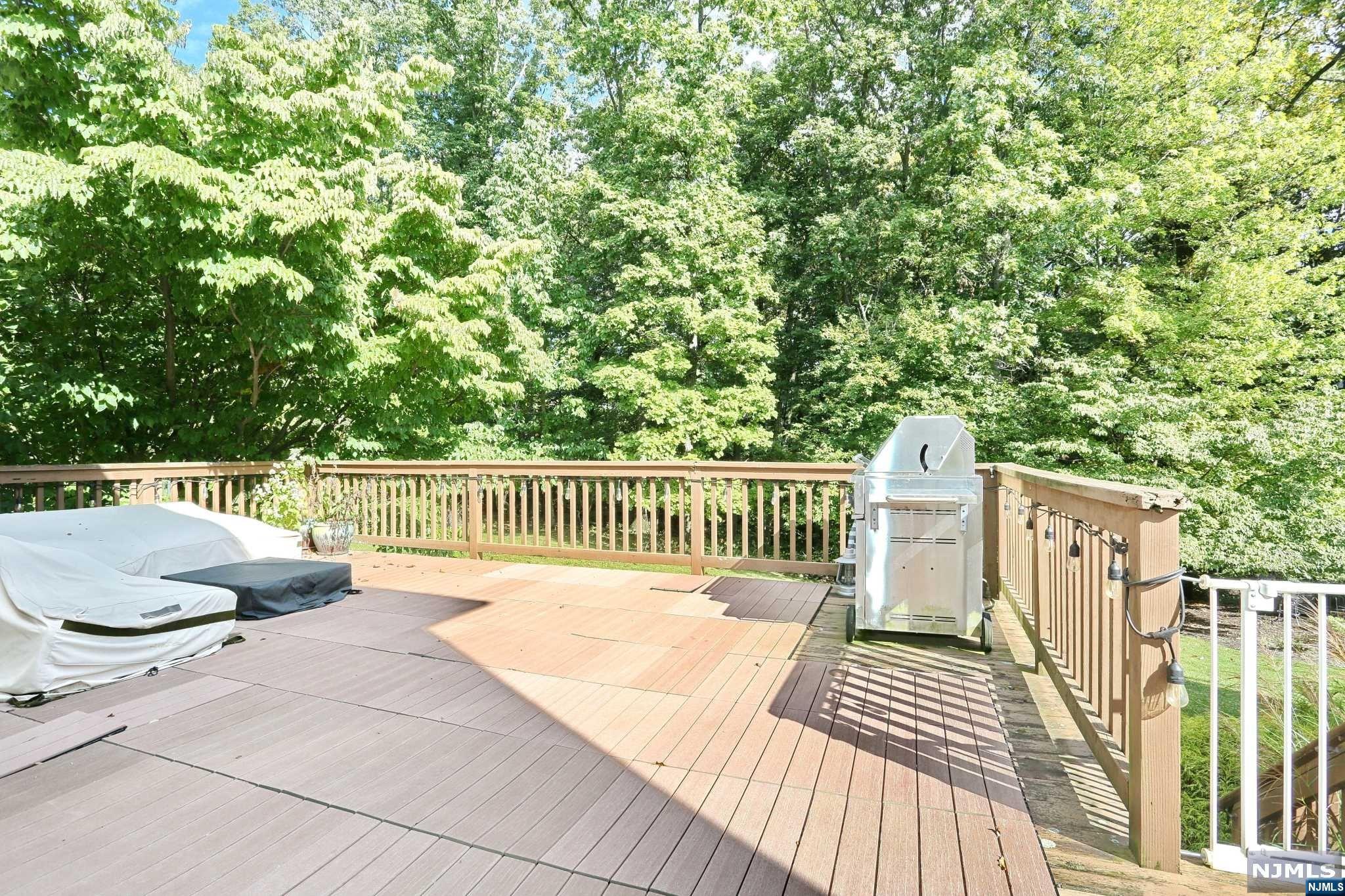 616 Bridle Path