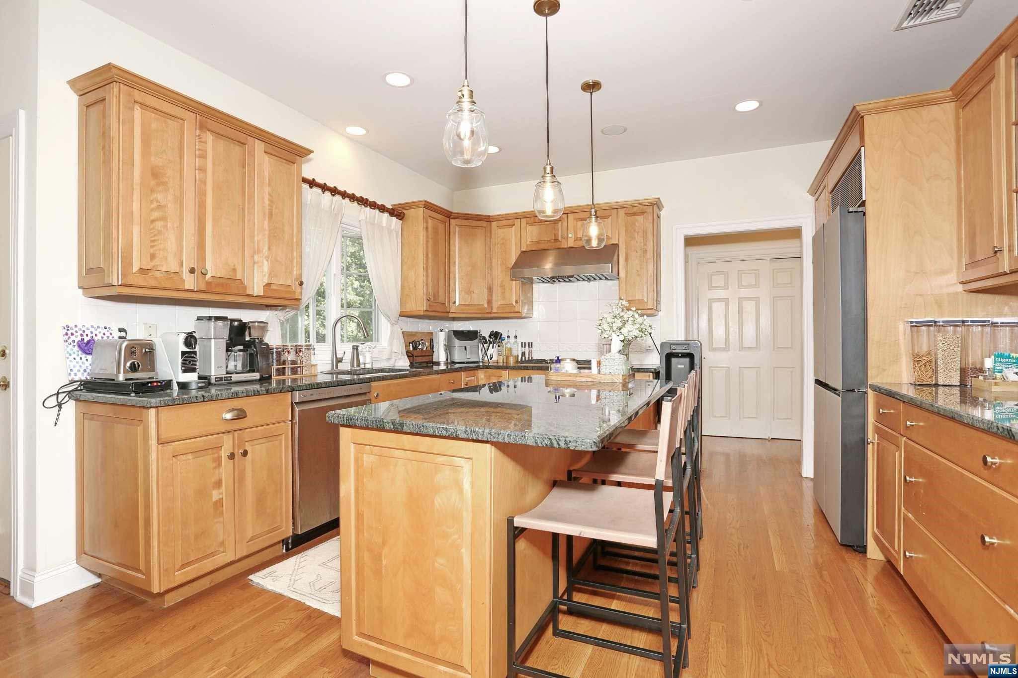 616 Bridle Path