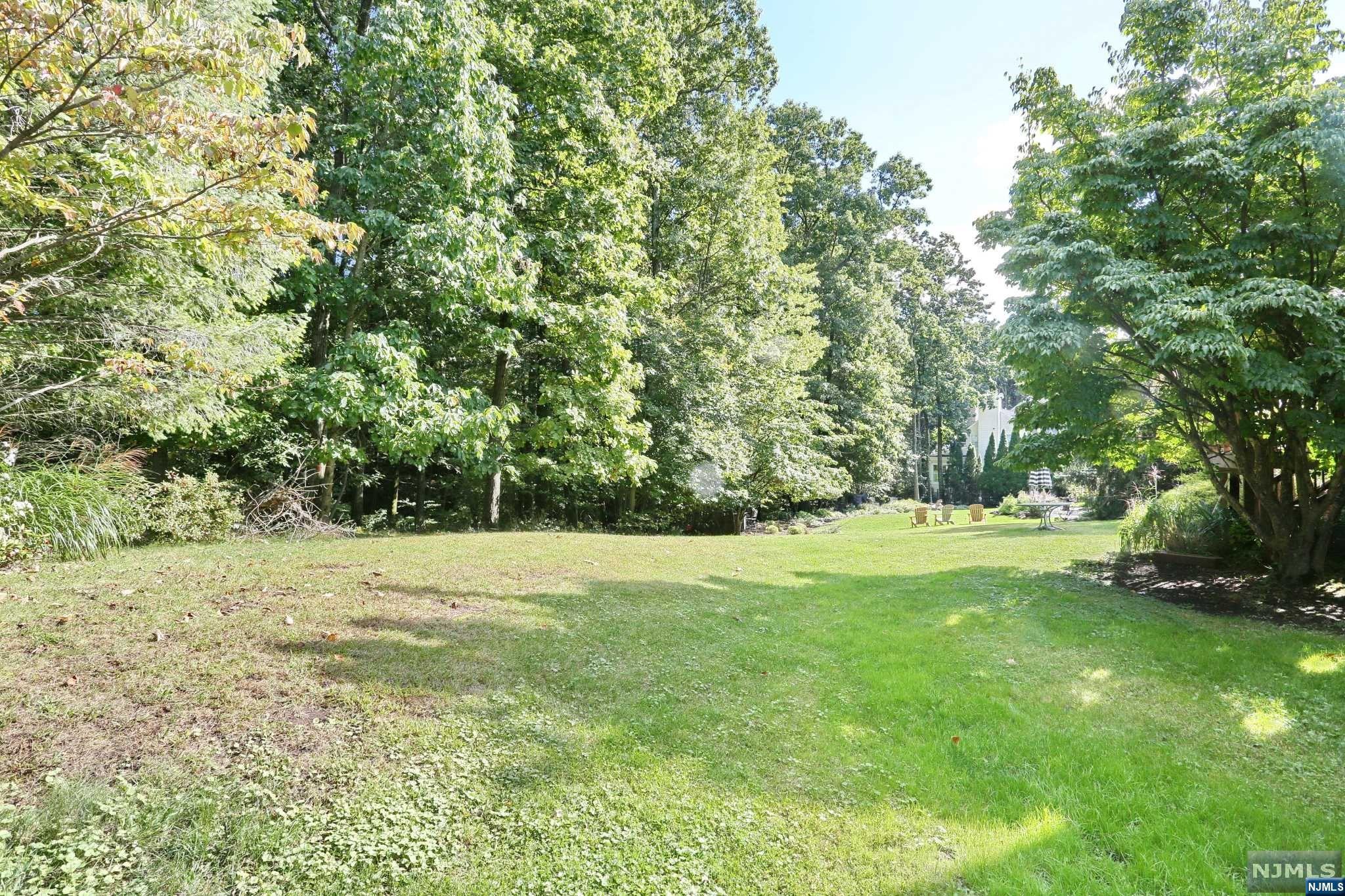 616 Bridle Path