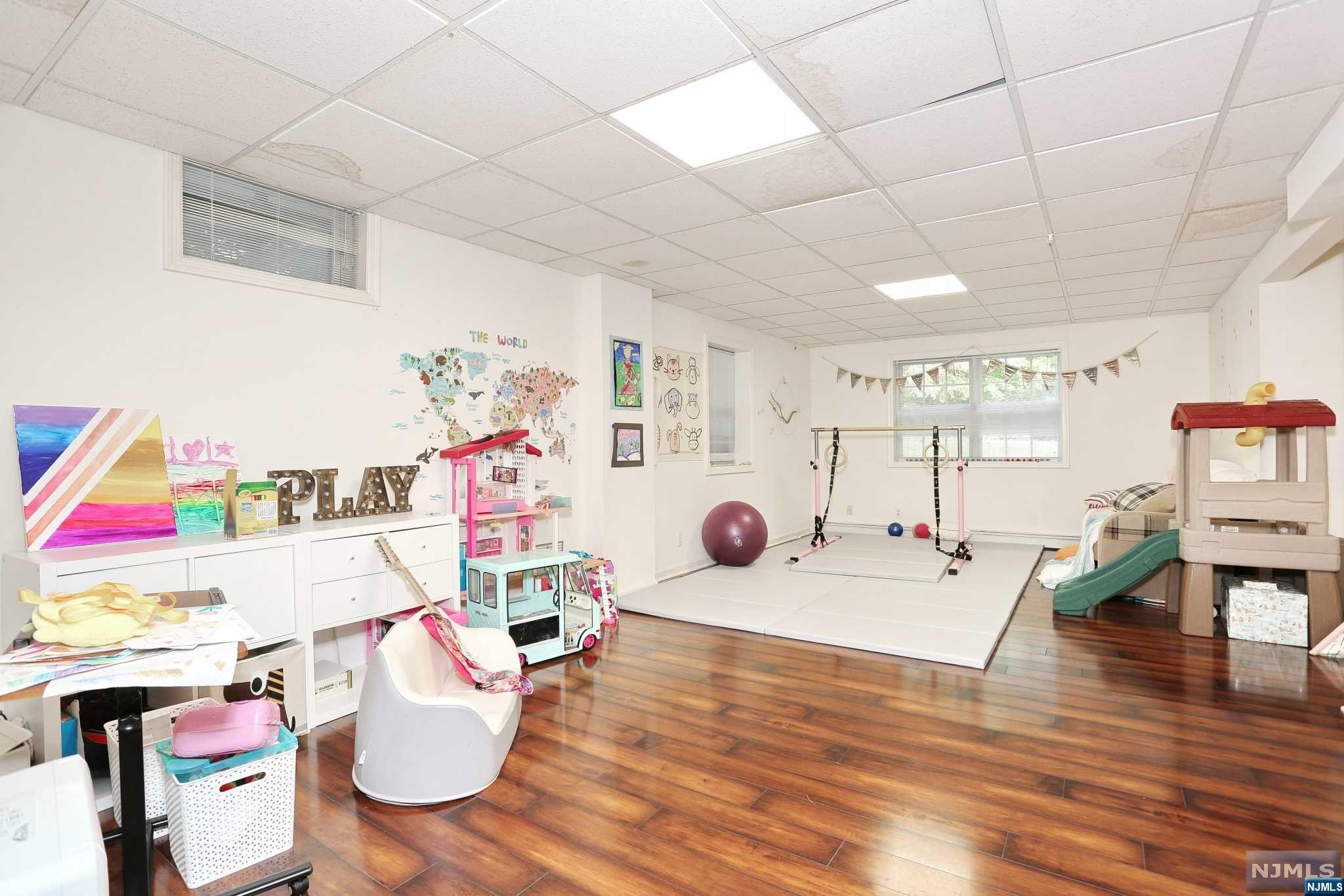 616 Bridle Path
