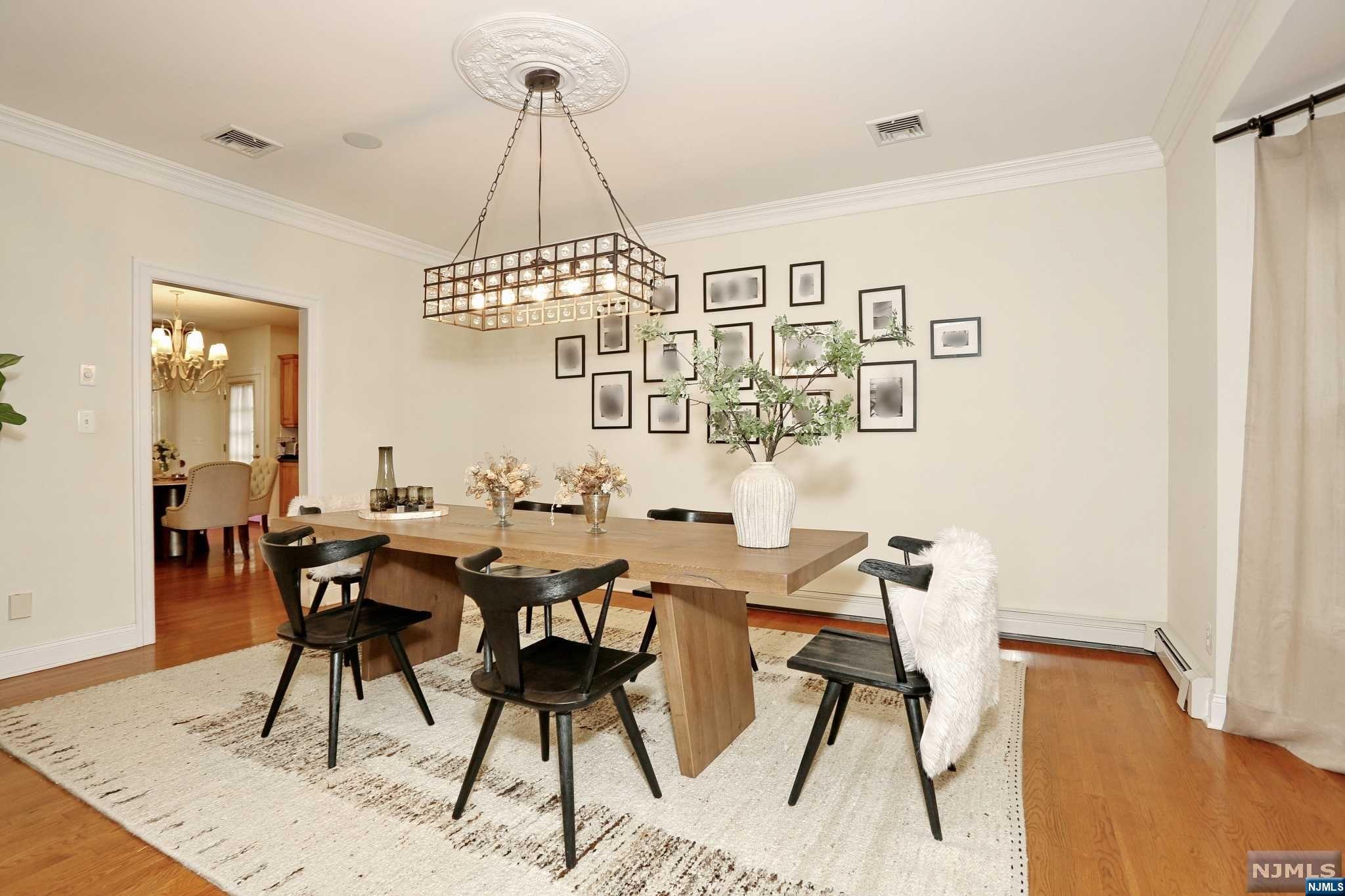 616 Bridle Path