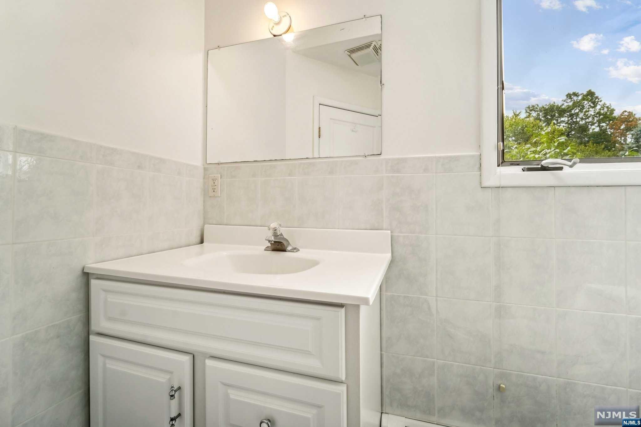 116 Oweno Road