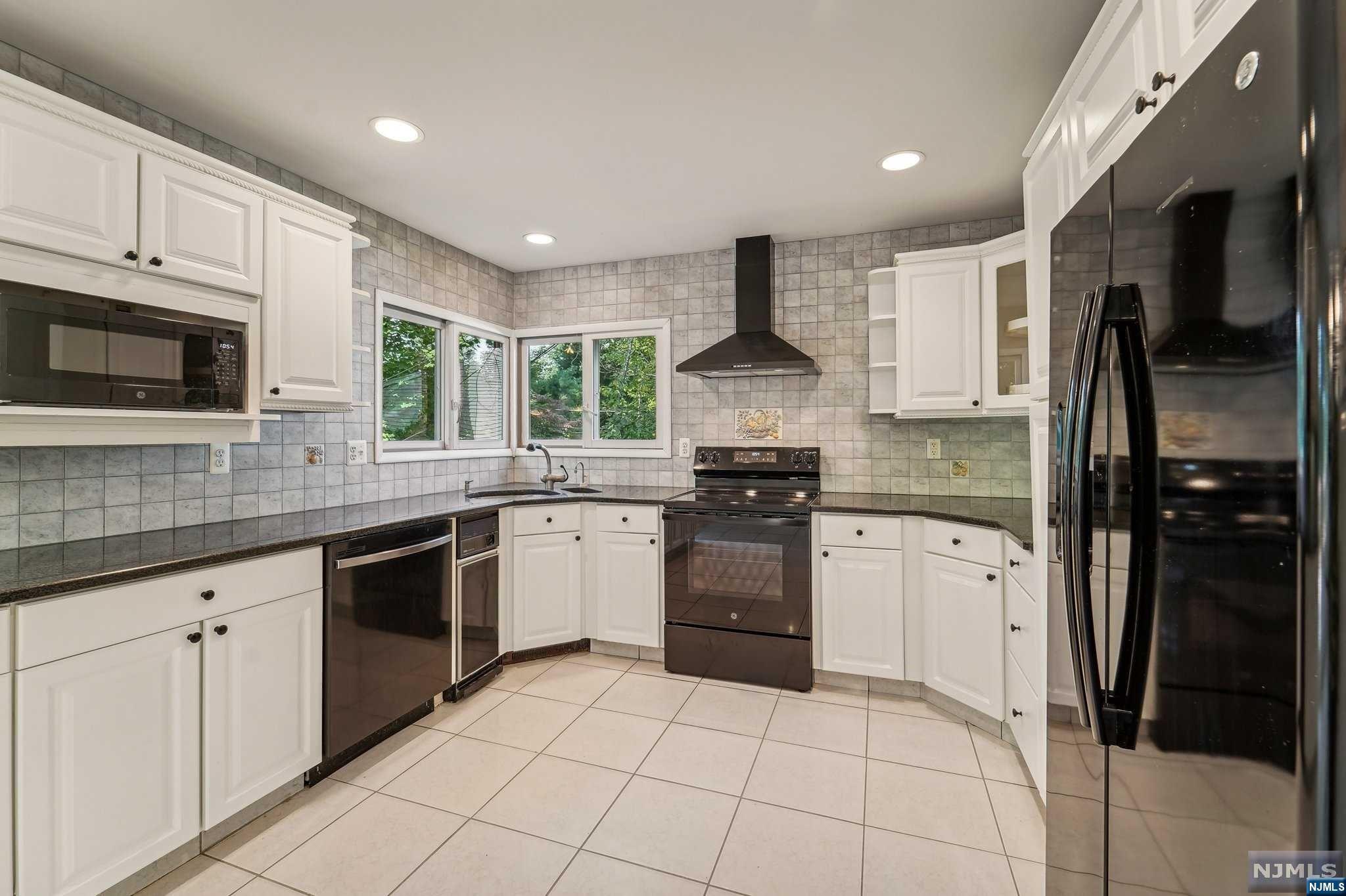 116 Oweno Road