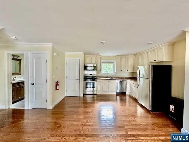 134 Rochelle Parkway 2
