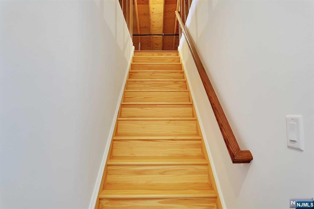 582 Green Valley Road