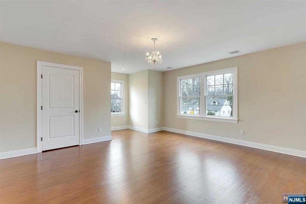 582 Green Valley Road