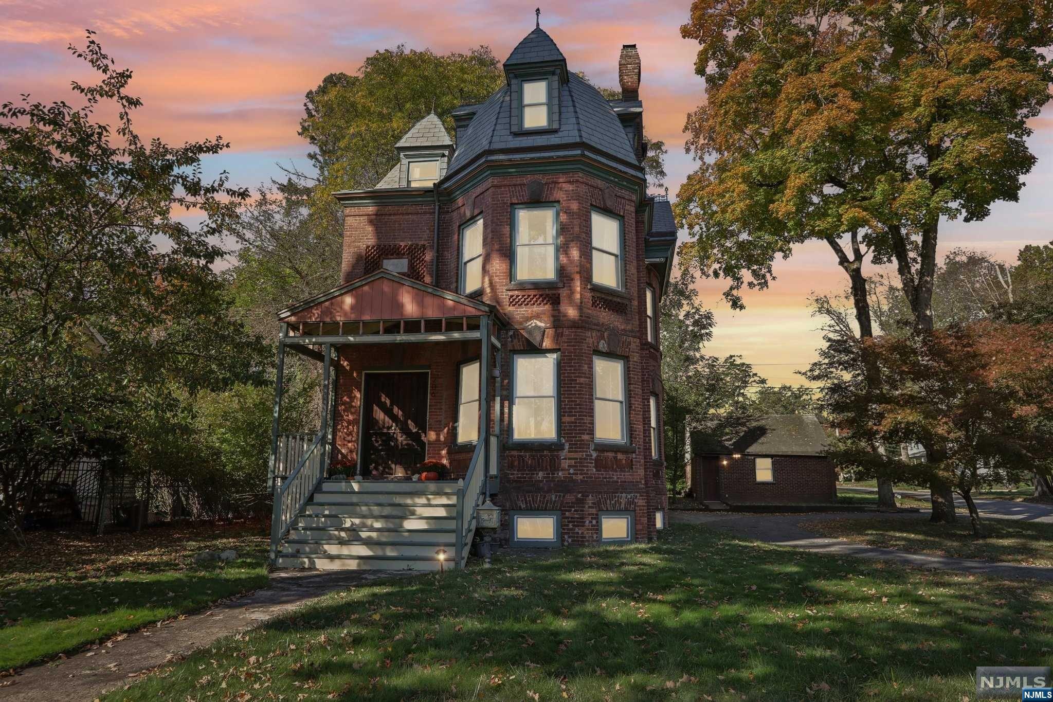 206 Park Street