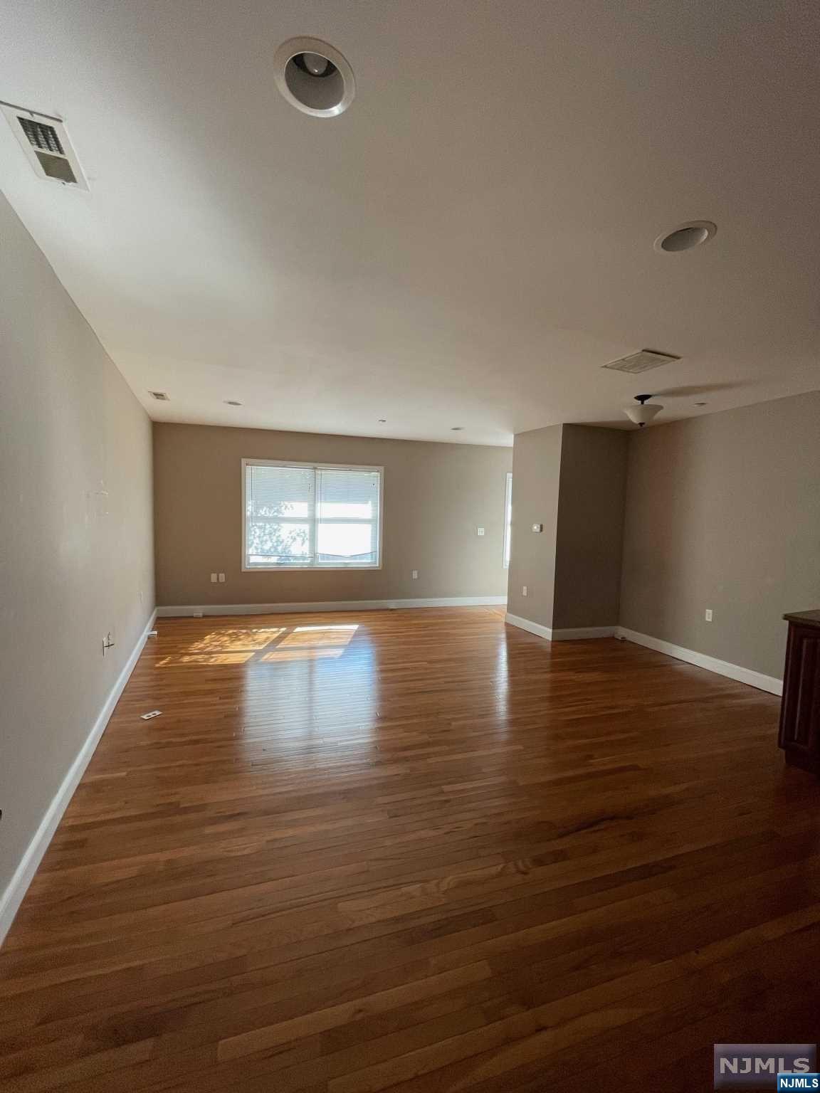 237-241 Dock Road 3