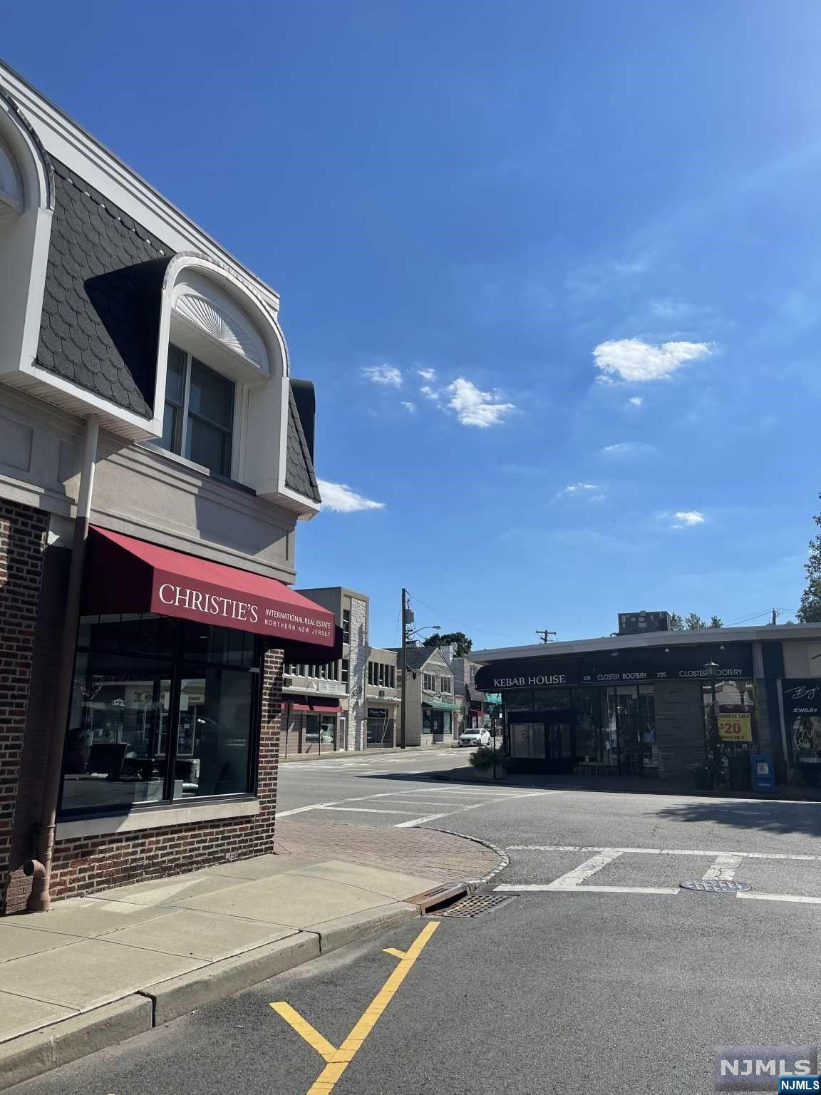 237-241 Dock Road 3