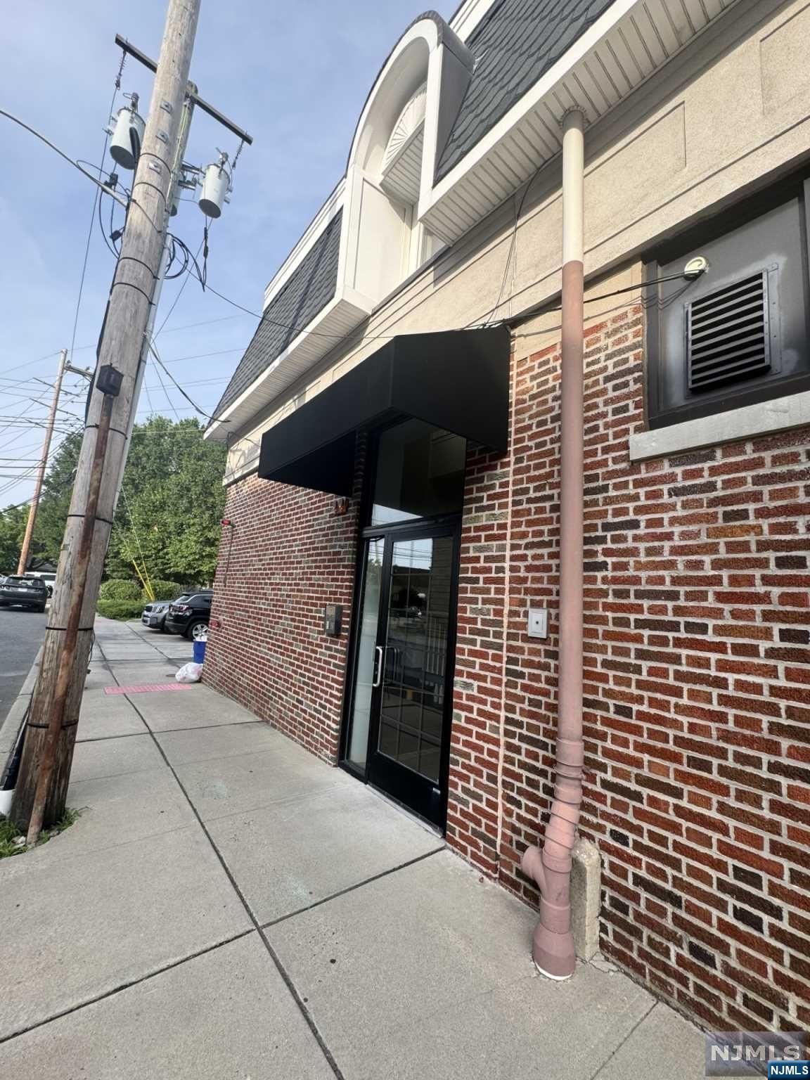237-241 Dock Road 3
