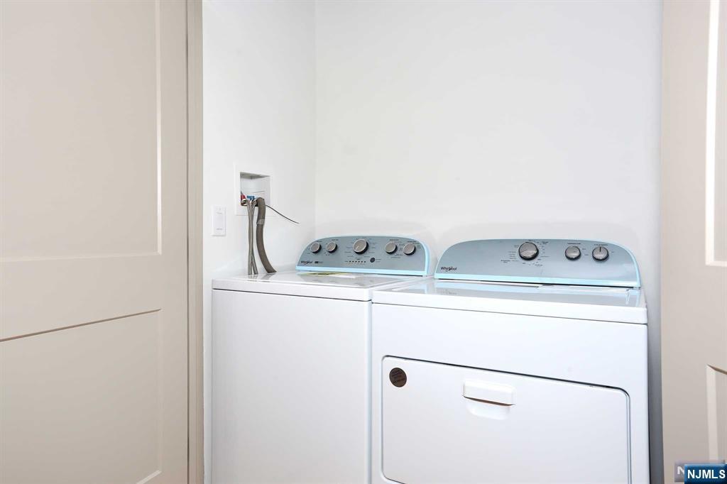 224 3rd Avenue 1st floor