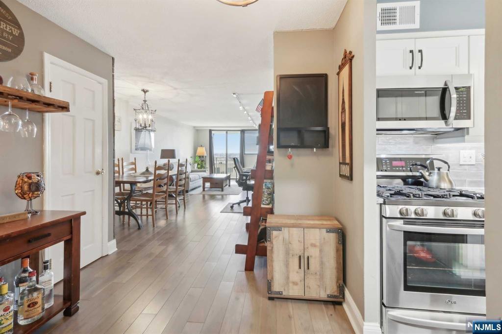 235 Prospect Avenue 6D