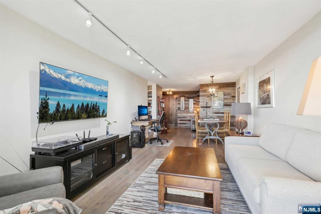 235 Prospect Avenue 6D