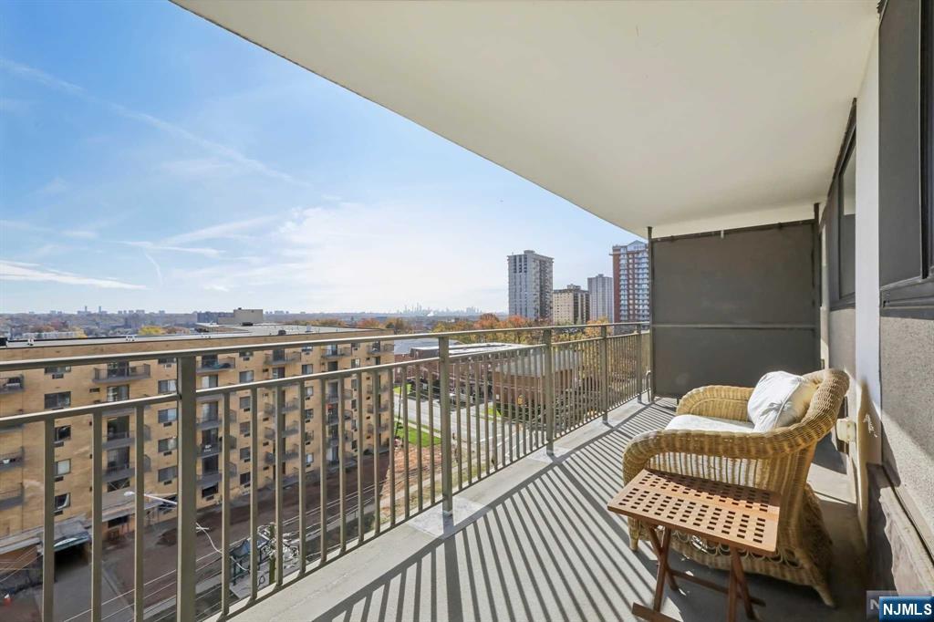 235 Prospect Avenue 6D