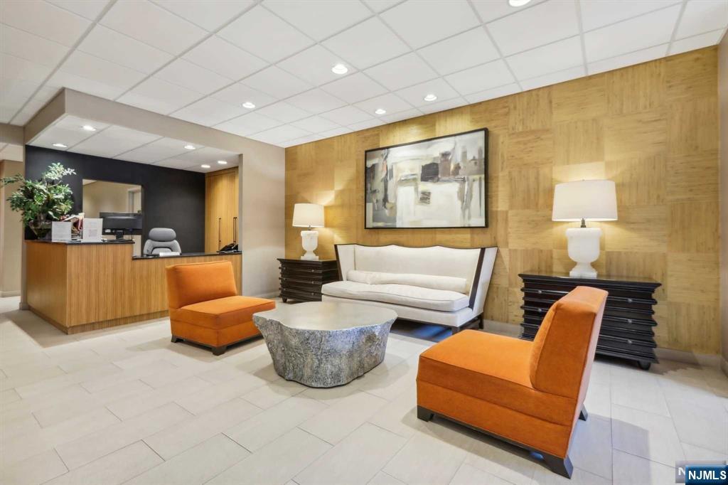 235 Prospect Avenue 6D