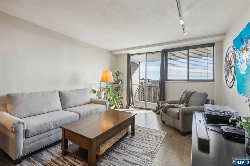 235 Prospect Avenue 6D