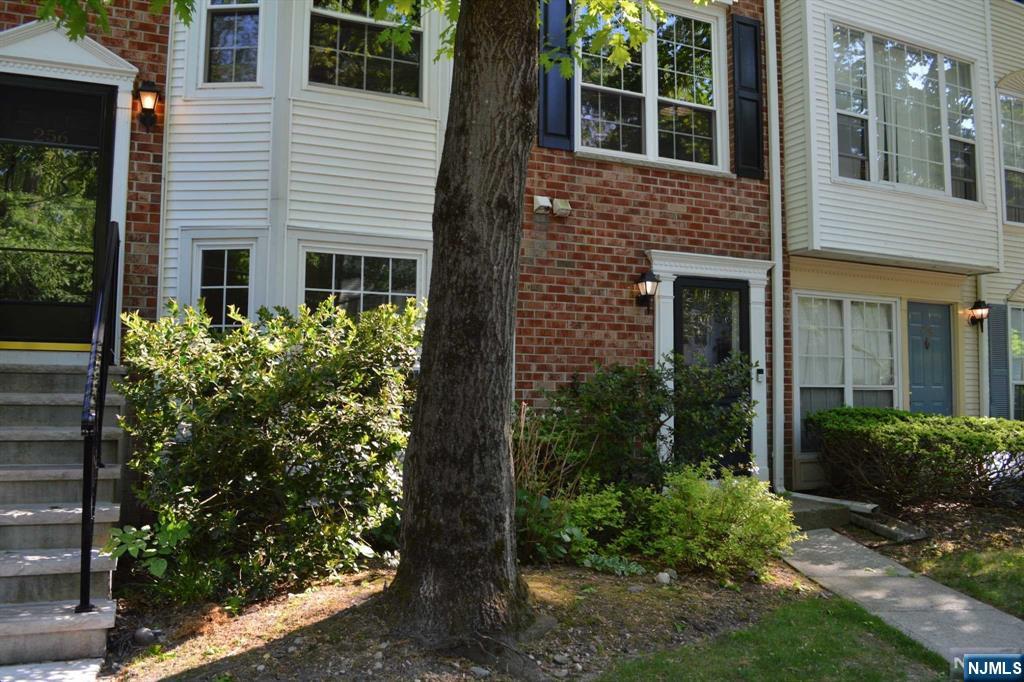 257 Larch Lane