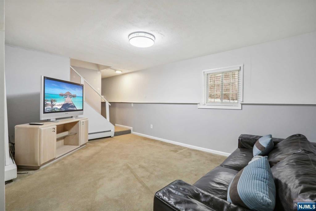 3 Forest Drive