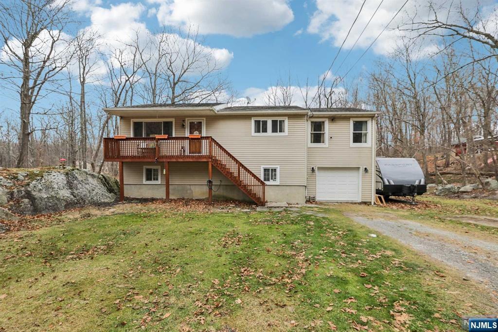 3 Forest Drive