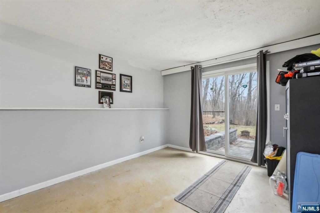 3 Forest Drive