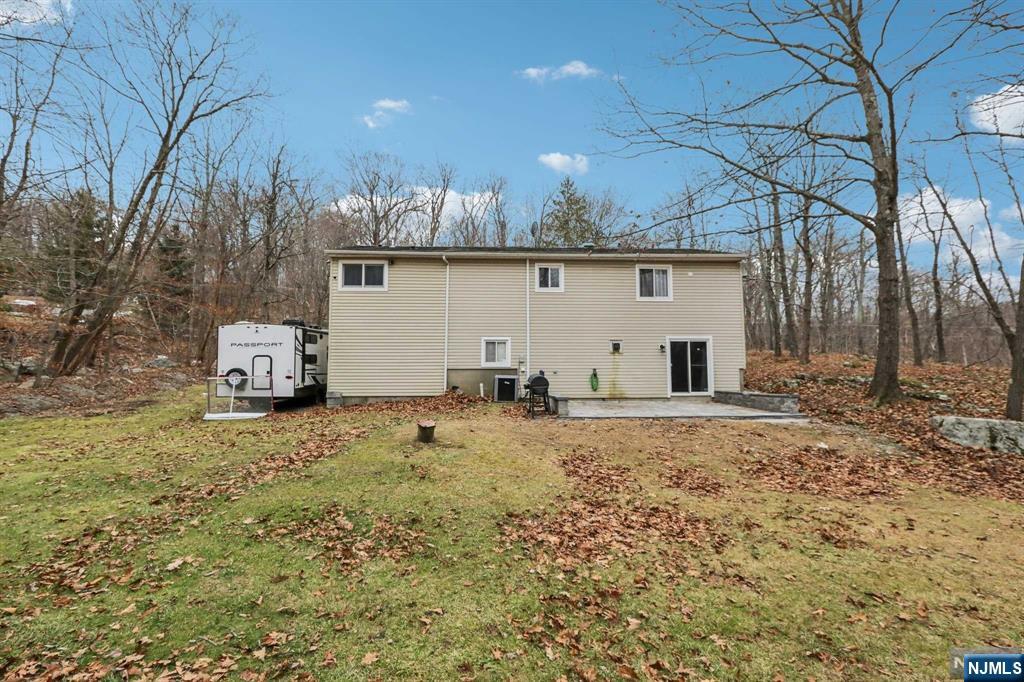 3 Forest Drive