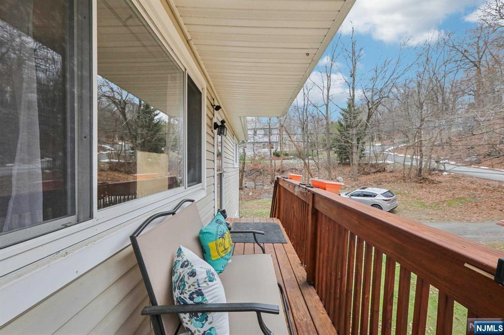 3 Forest Drive