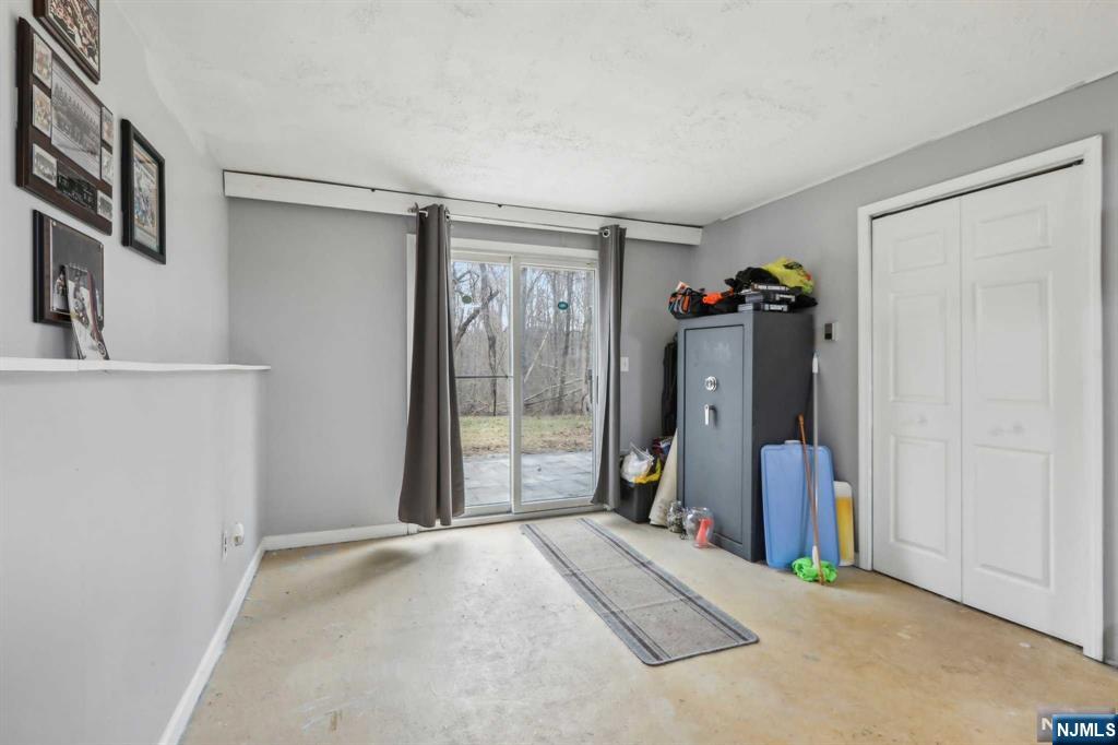 3 Forest Drive