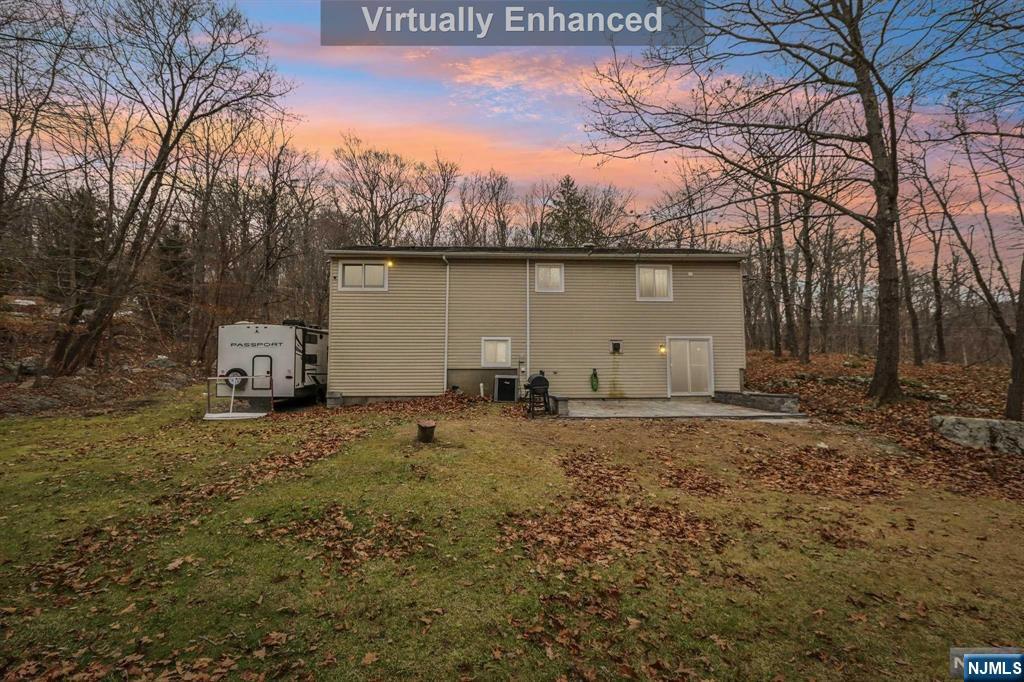 3 Forest Drive