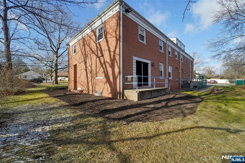 312 Forest Avenue