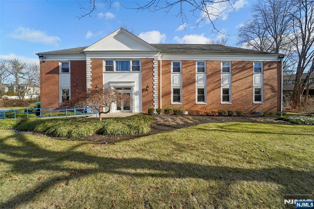 312 Forest Avenue