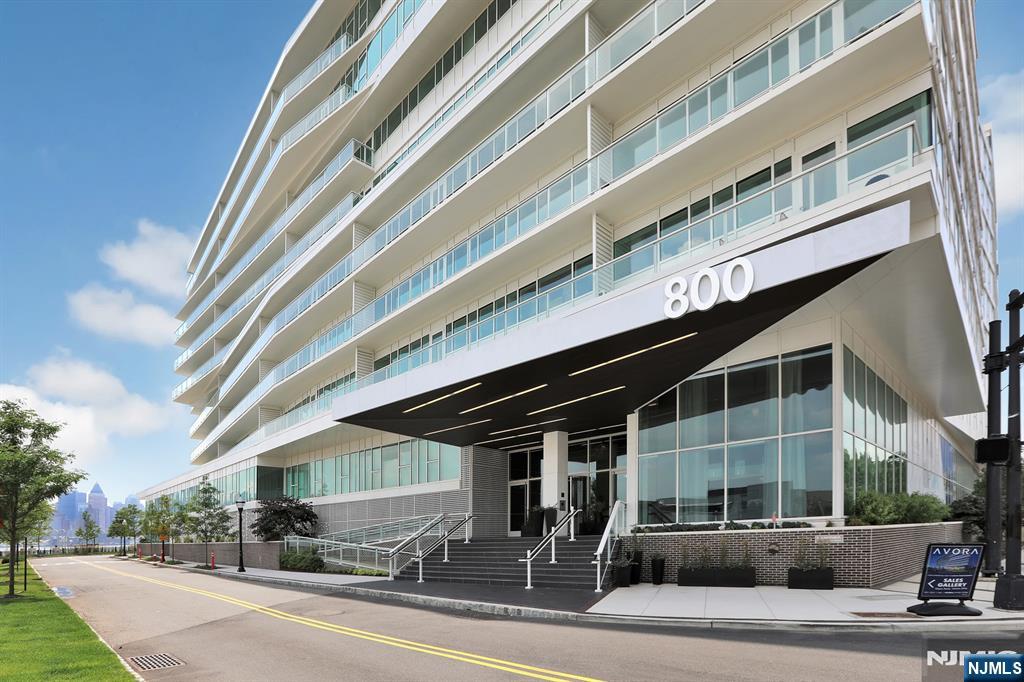 800 Ave At Port Imperial 609