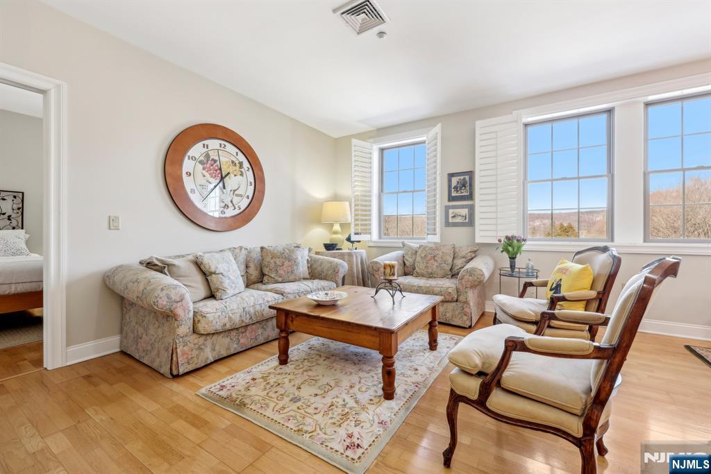 4502 Rio Vista Drive 4502