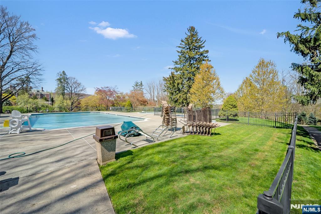 4502 Rio Vista Drive 4502