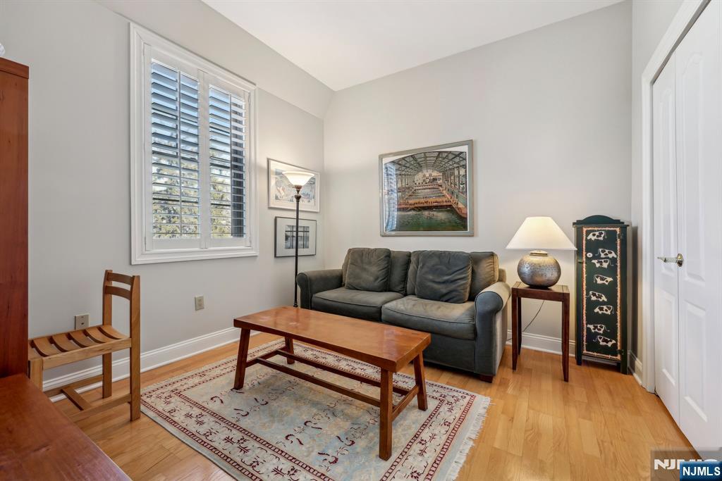 4502 Rio Vista Drive 4502