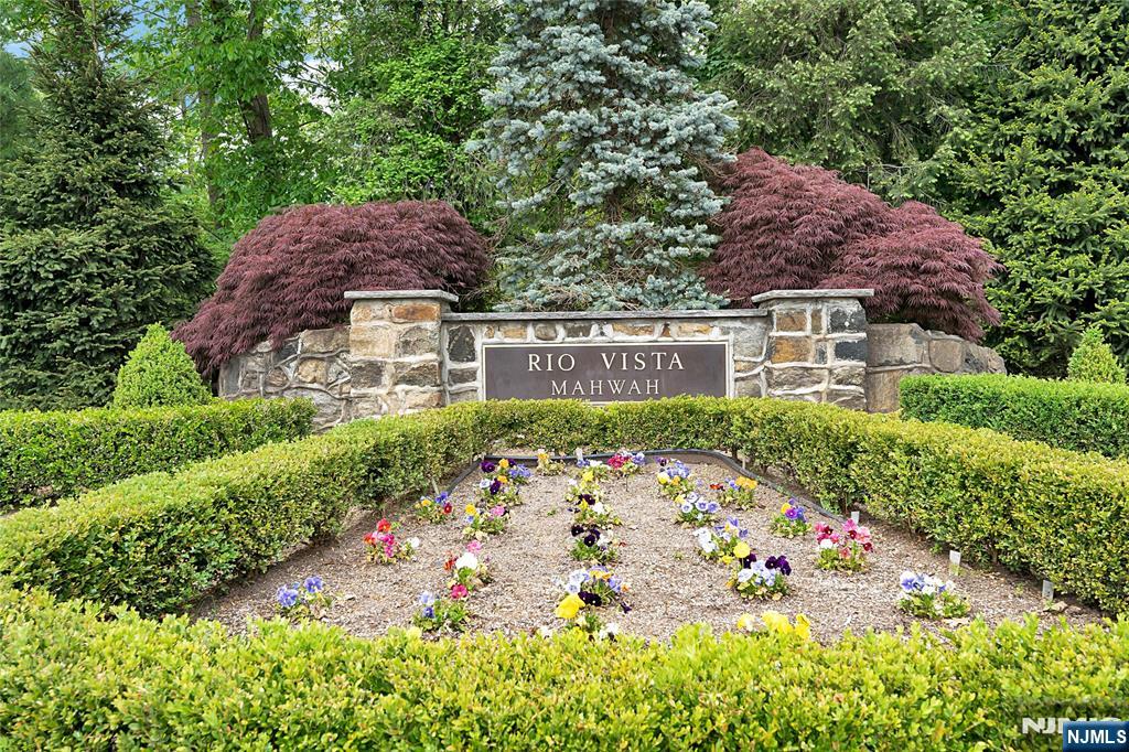 4502 Rio Vista Drive 4502