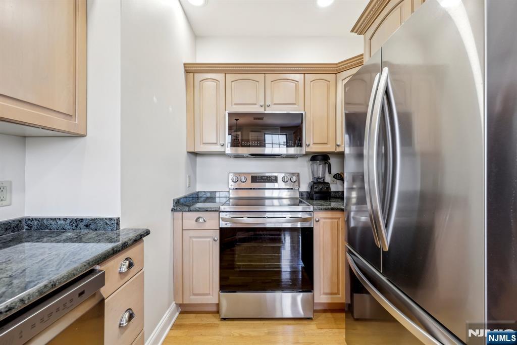 4502 Rio Vista Drive 4502
