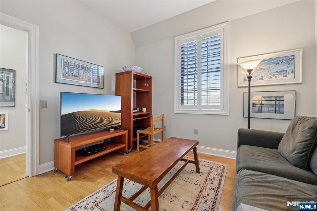 4502 Rio Vista Drive 4502