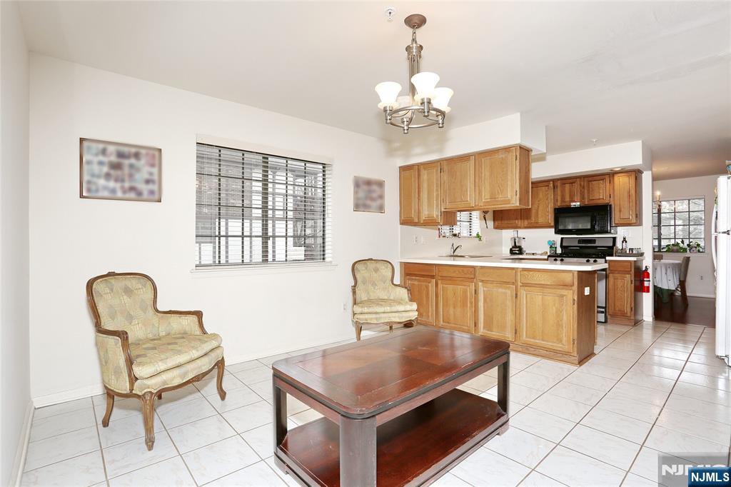 1210 Faulkner Court 1210