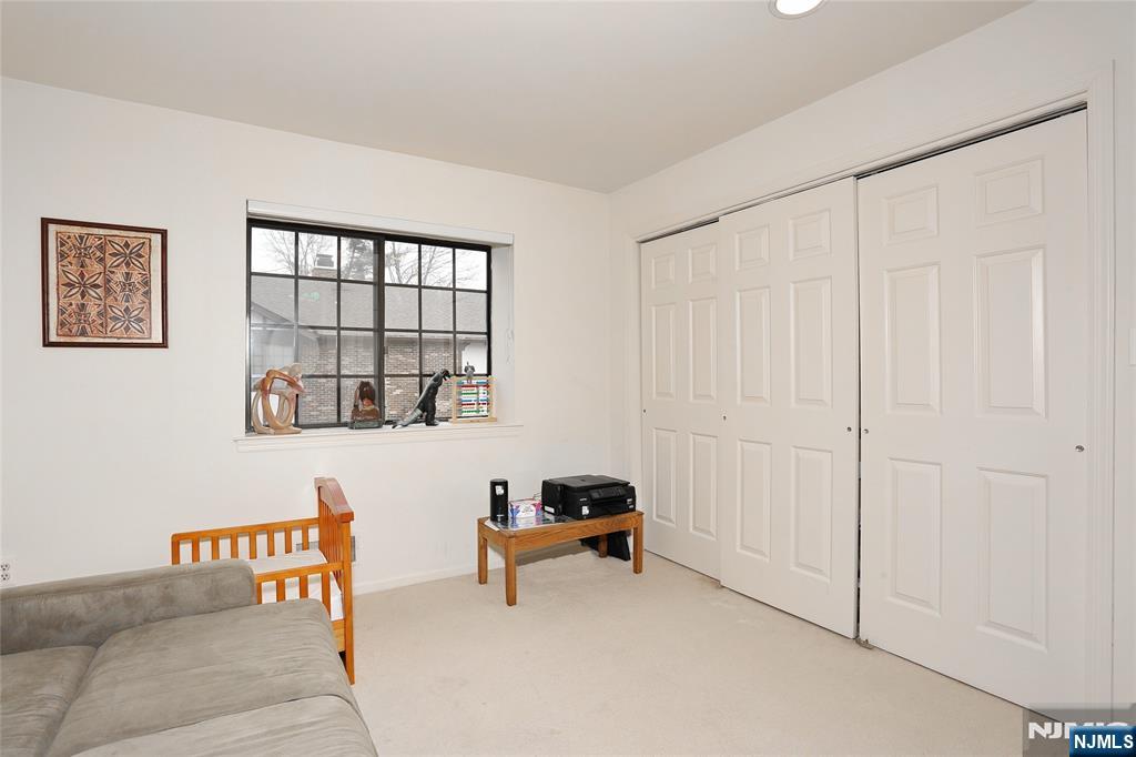 1210 Faulkner Court 1210