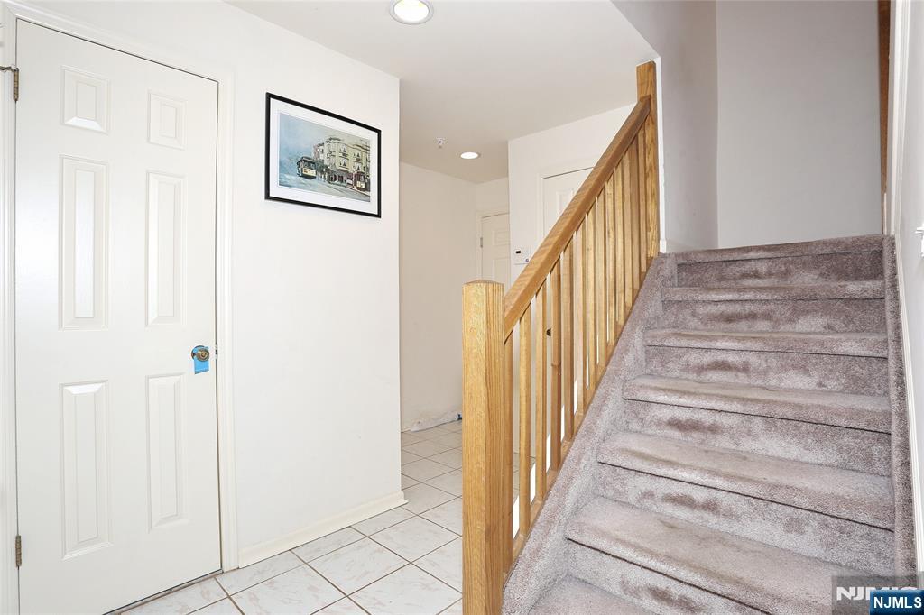 1210 Faulkner Court 1210