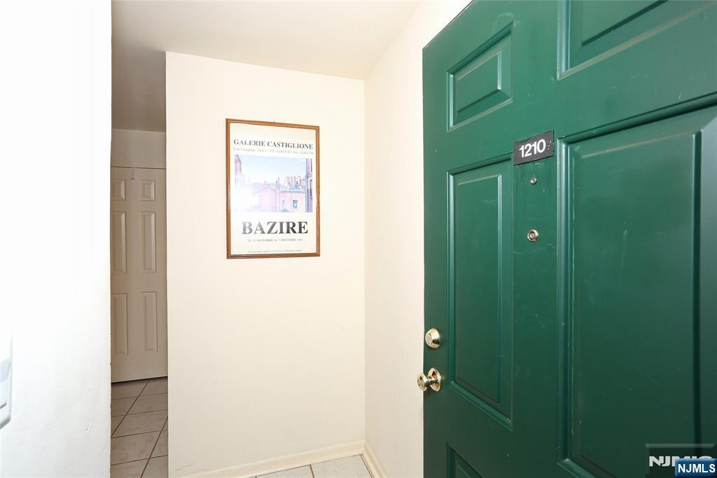 1210 Faulkner Court 1210