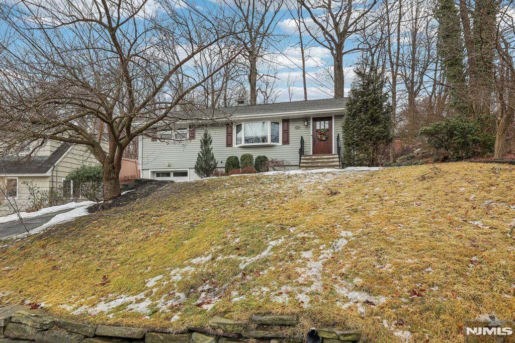 32 Wenonah Avenue