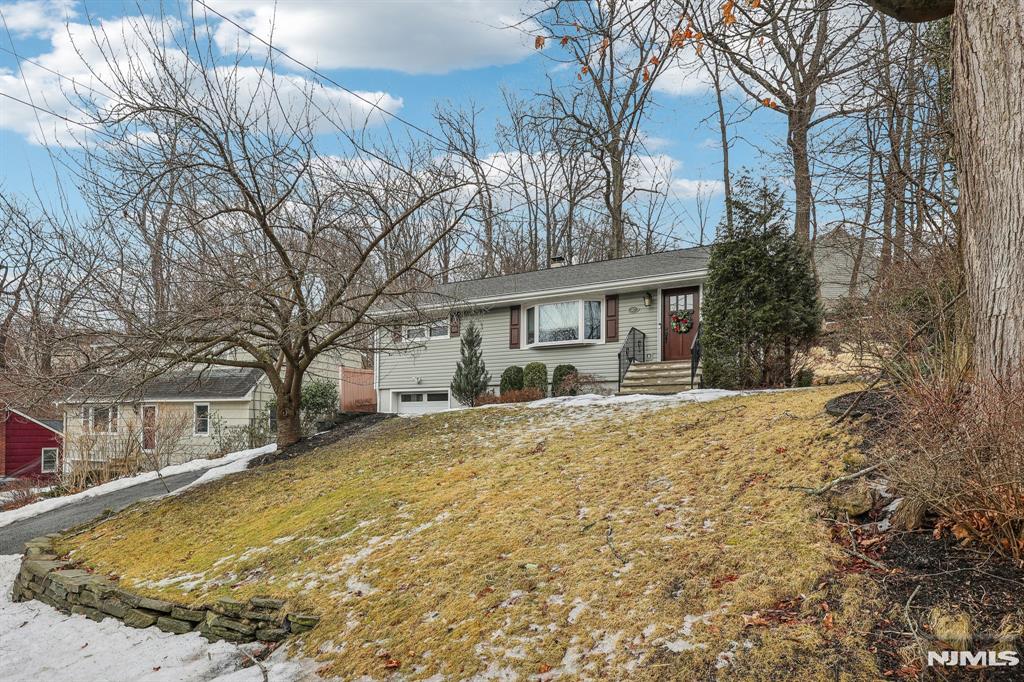 32 Wenonah Avenue