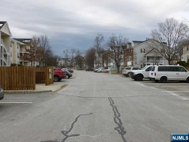 1176 Sycamore Lane