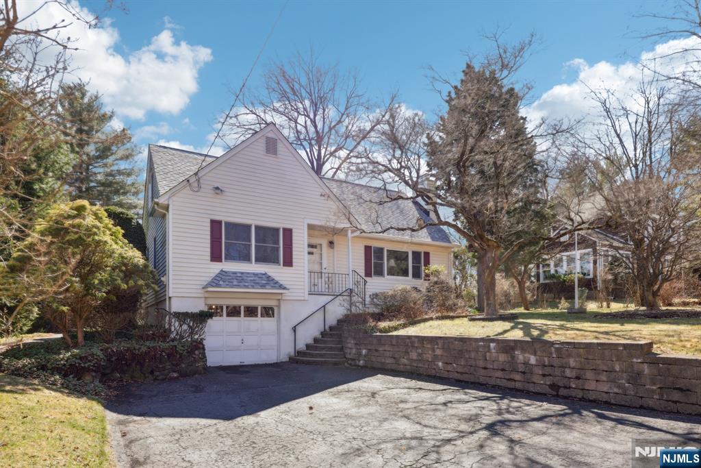 284 Miller Road