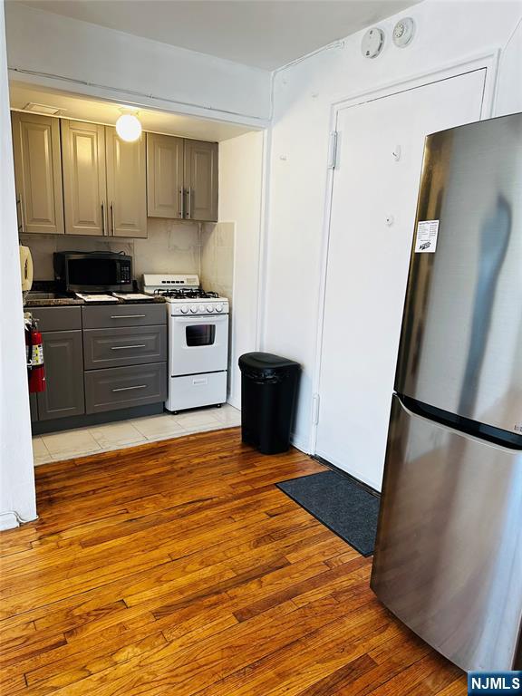 401 Park Place 1H
