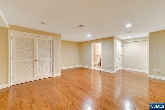 31 Skymark Court 31
